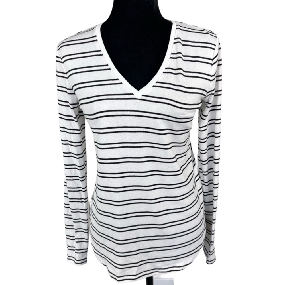 ✅ Banana Republic Casual Long Sleeve Sweater White black stripes v-neck size S